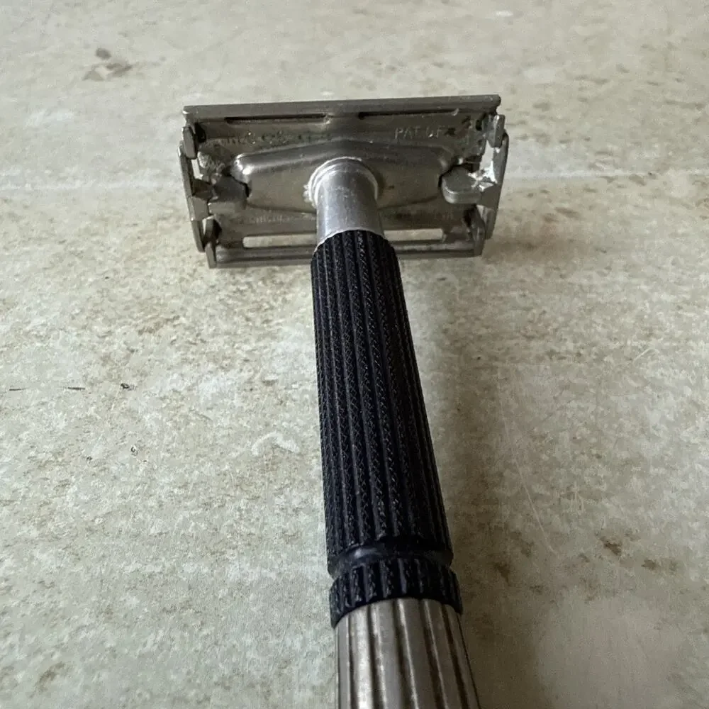 Vintage Gillette Black Safety Razor